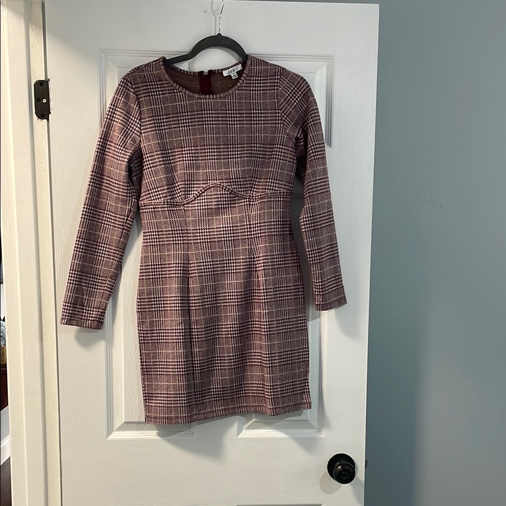 AUW - Womens - Plaid Long Sleeve Dress - M